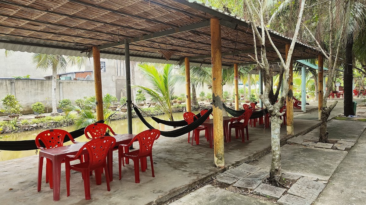 Cafe câu cá thư giãn Hương Quê