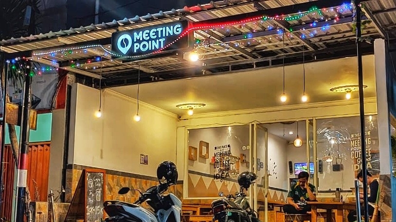 Cafe Meeting Point