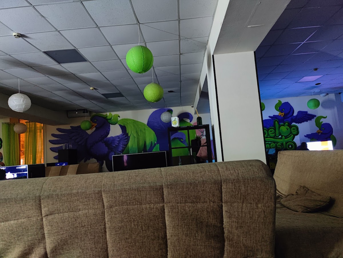 Taym Kafe Speloye Mesto