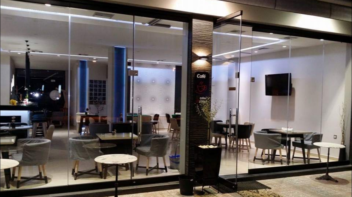 UnderTheBridge - Coffee House