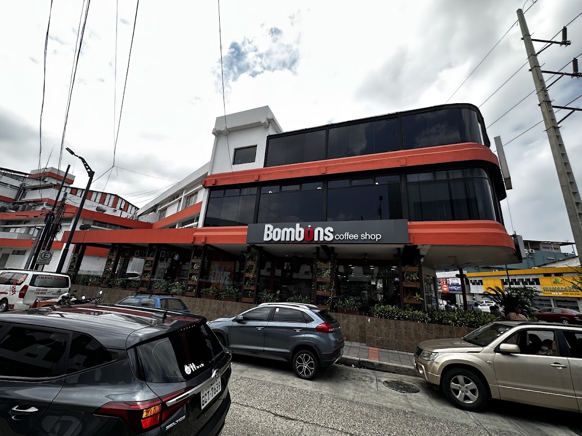 Bombons Coffee Shop - Clinica Kennedy Policentro - 3