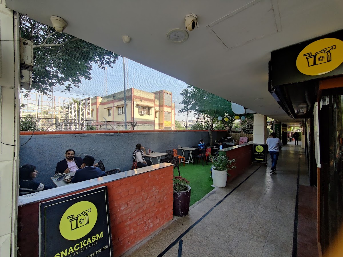 Snackasm The Unique Cafe - 4