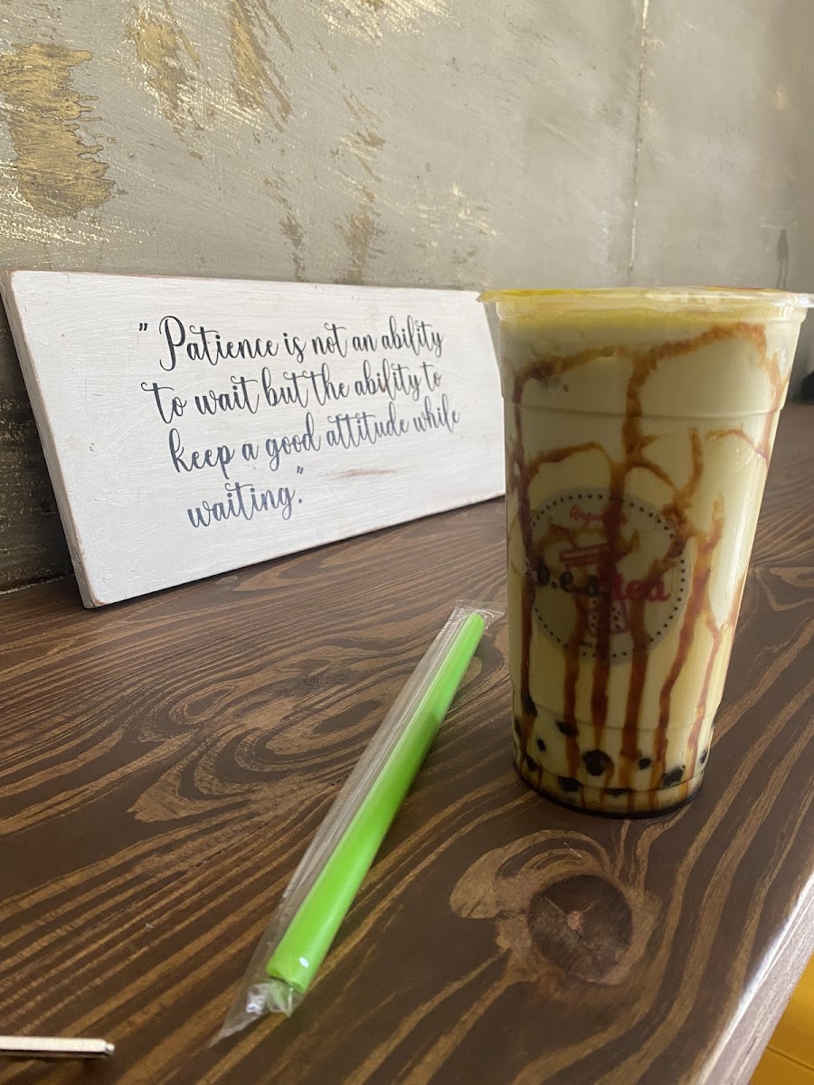 B.e.s.Tea Bubble Tea and Café - 8