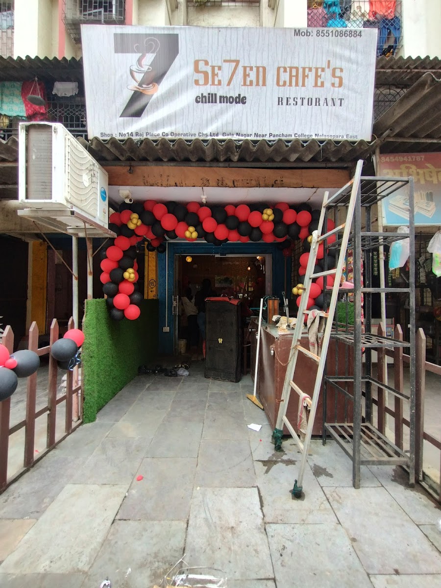 SE7EN CAFE'S- Seven Cafe