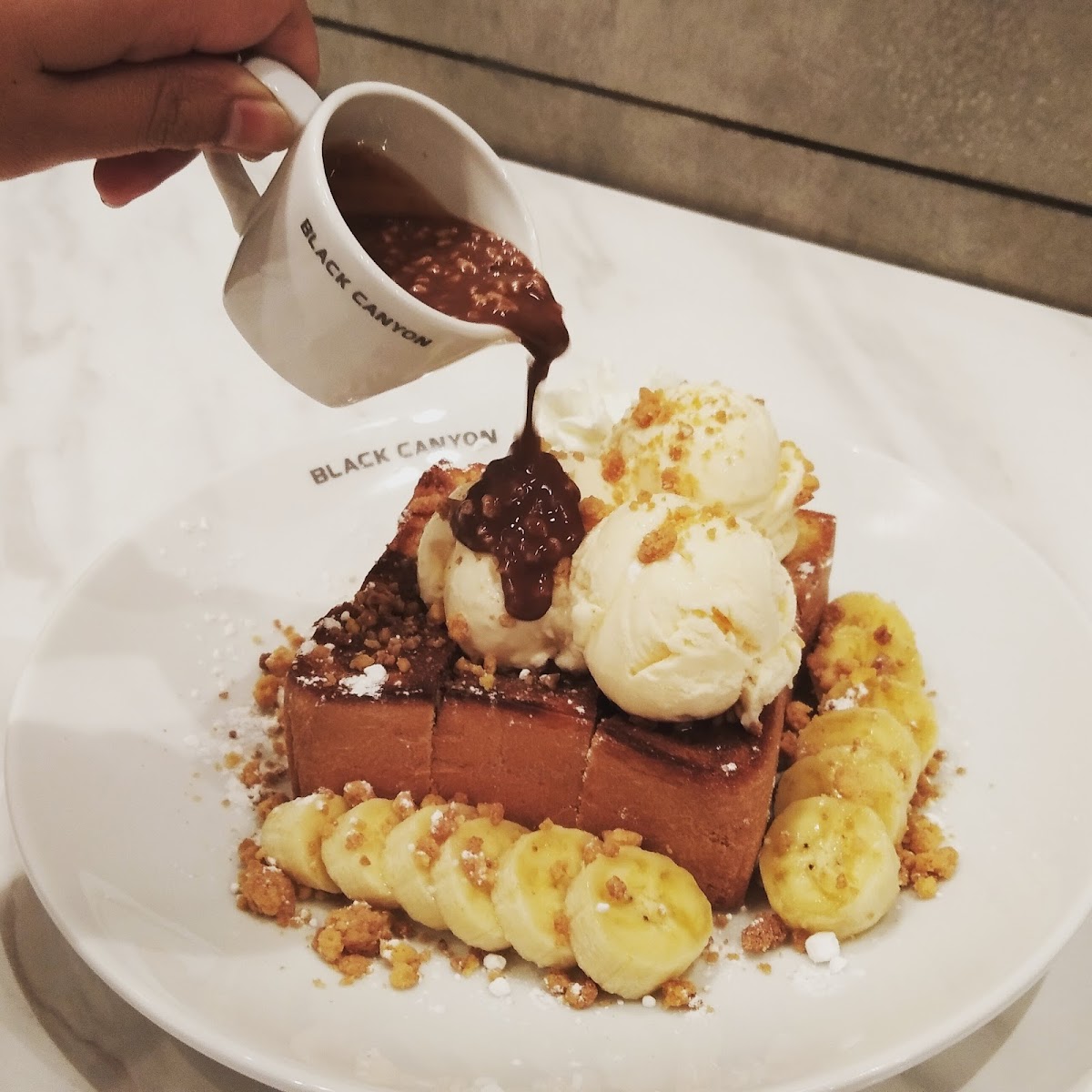 Black Canyon ปตท. สิงห์บุรี ขาเข้า กม. 104 - 2