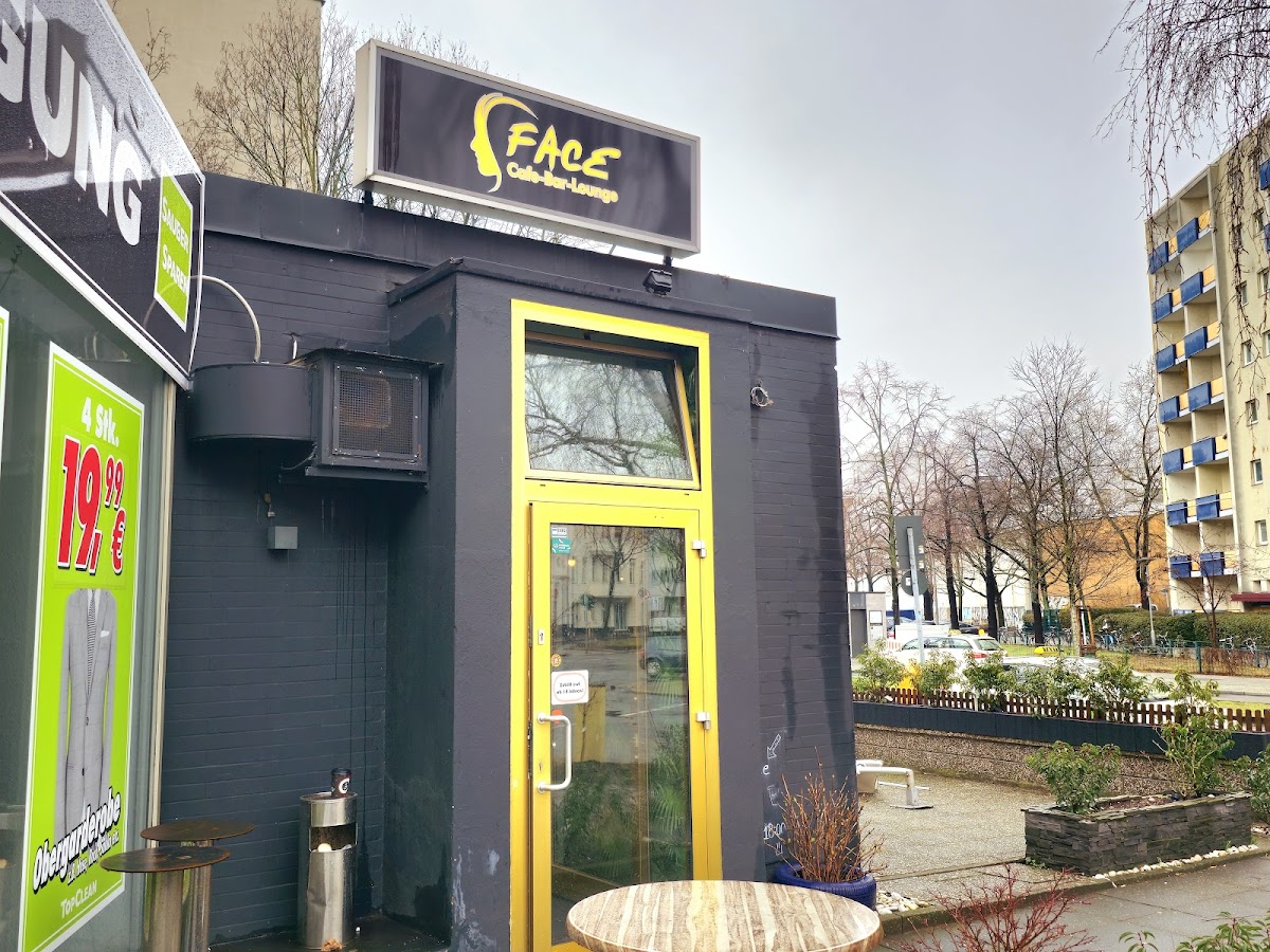 Cafe Bar Face - 3