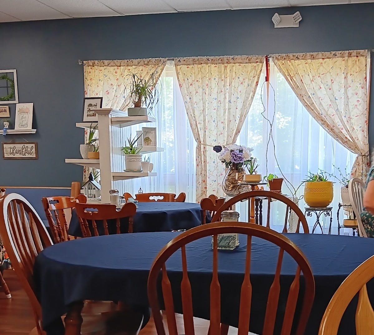 Ruths Garden Tea Room