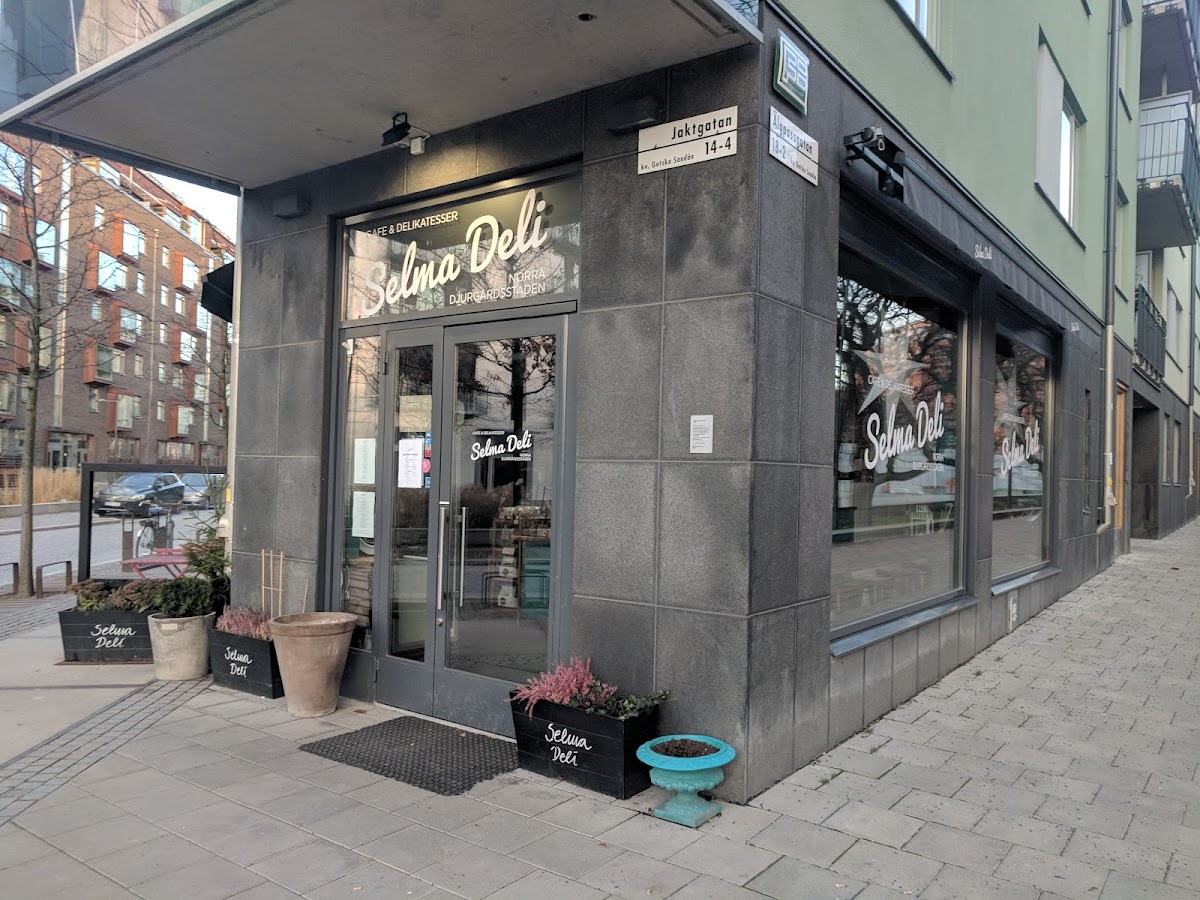 Selma Deli