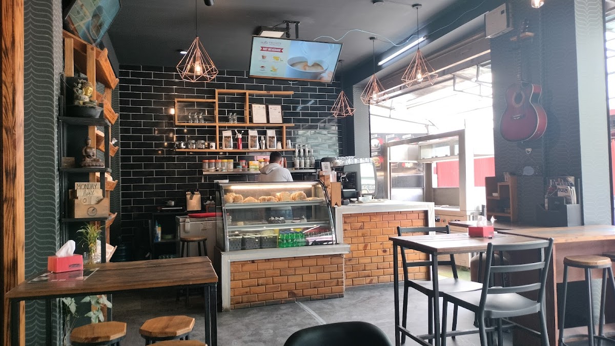 Velvets Café - 3
