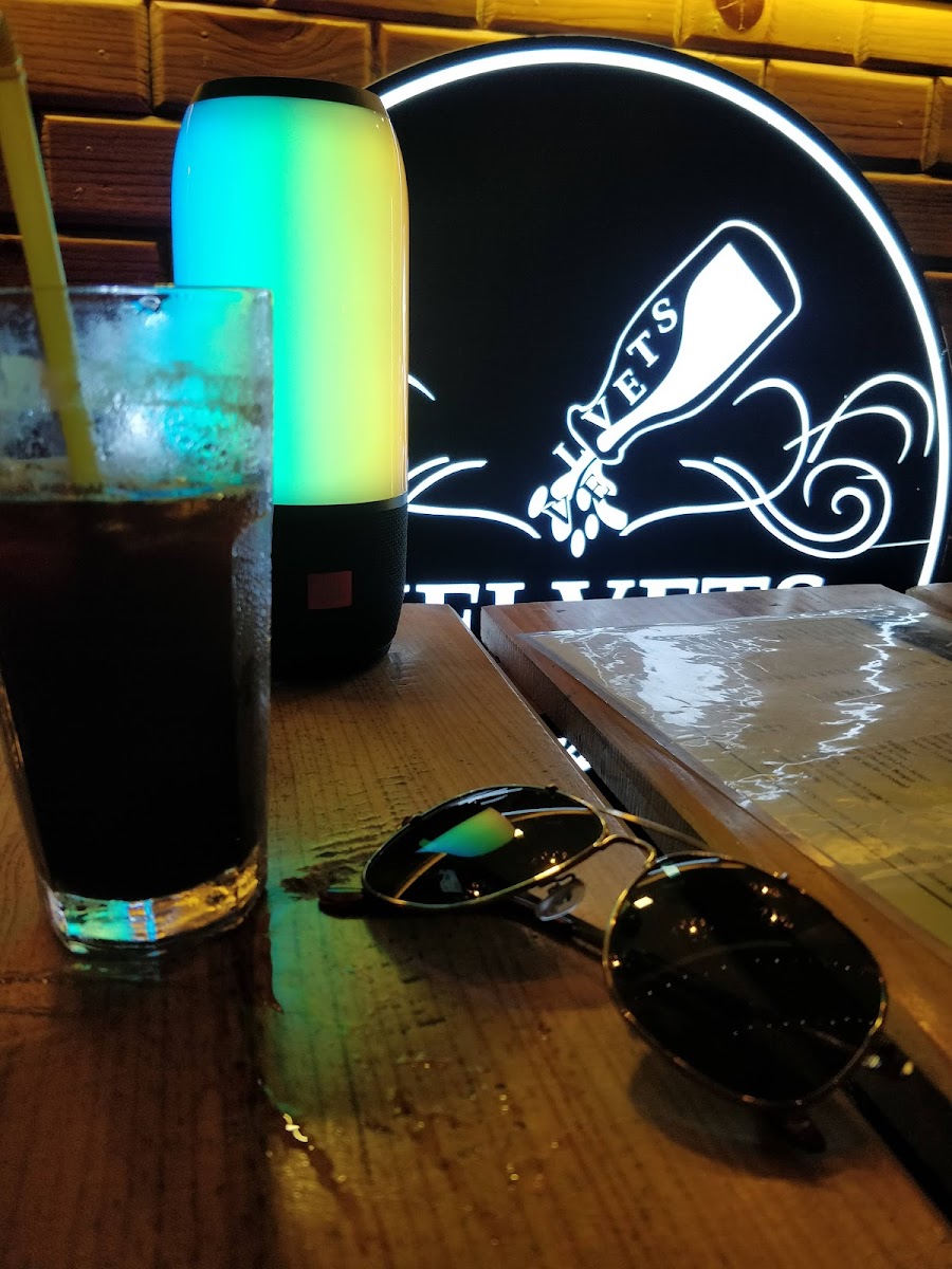 Velvets Café - 7
