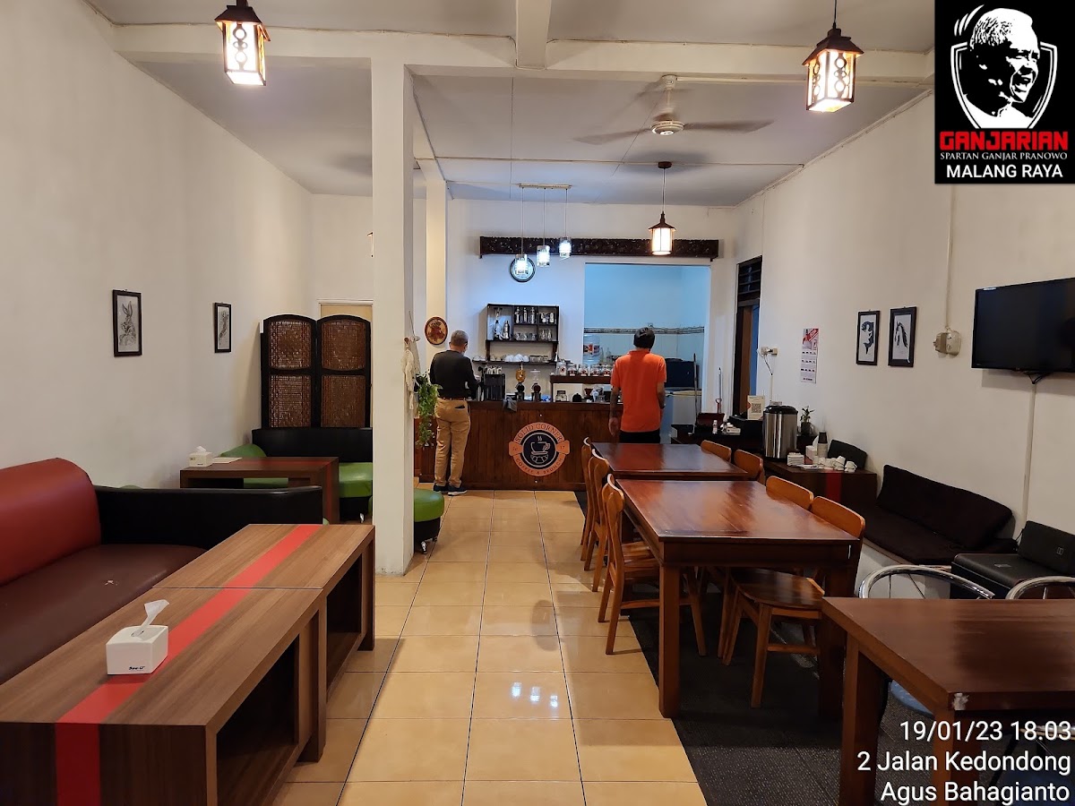 POSKONYA PAS / SOLID CAFE / RUMAH PEMENANGAN