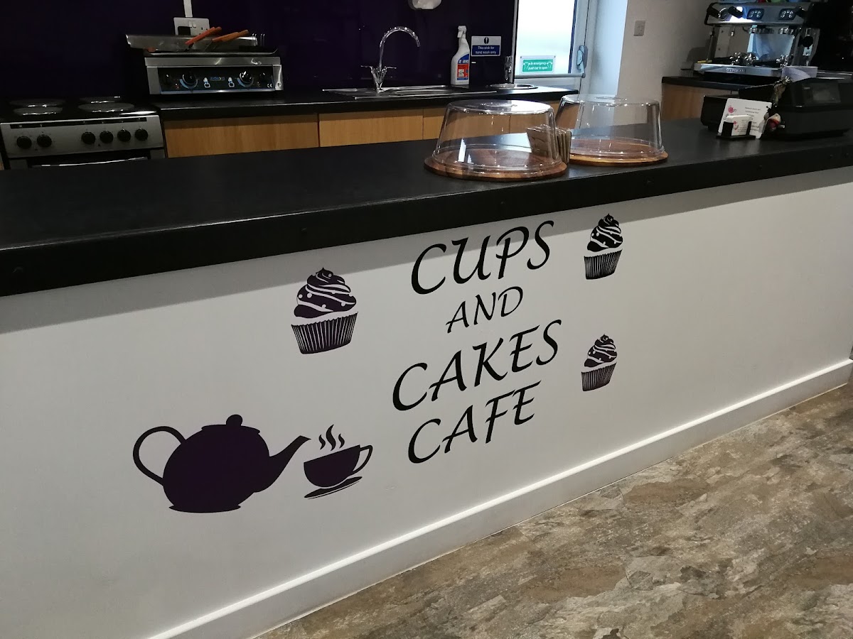 Cups and cakes cafe