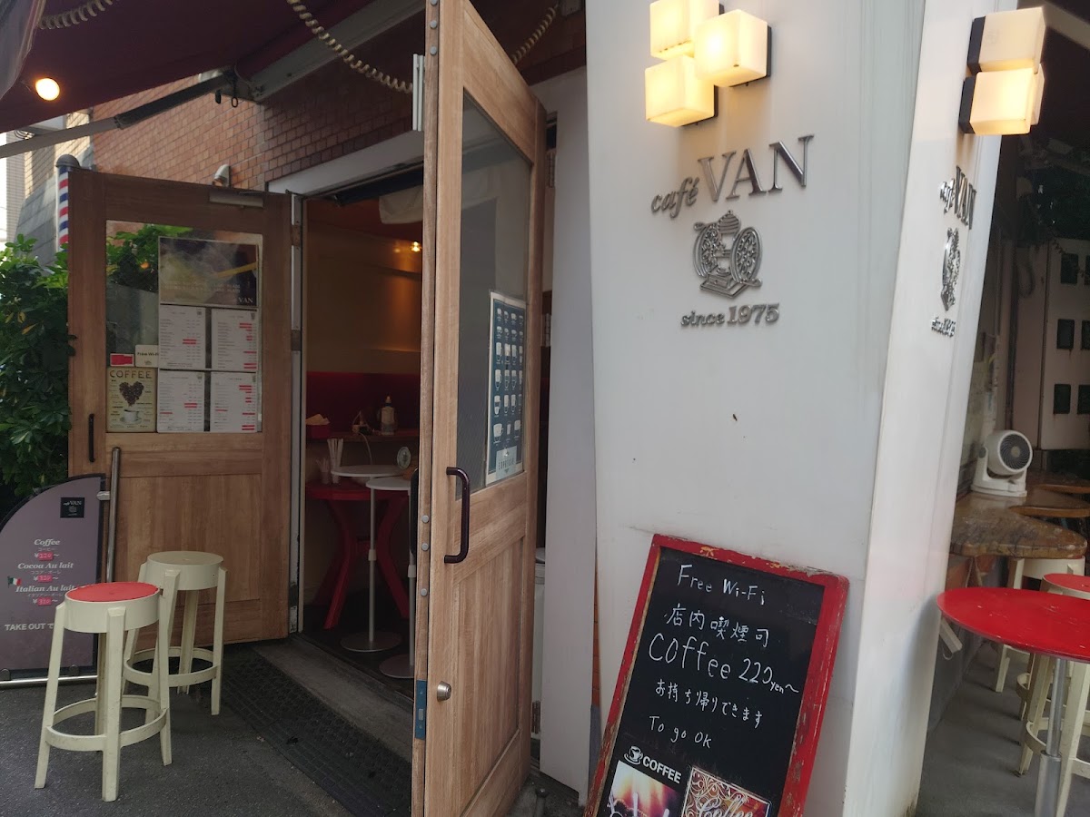 cafe VAN