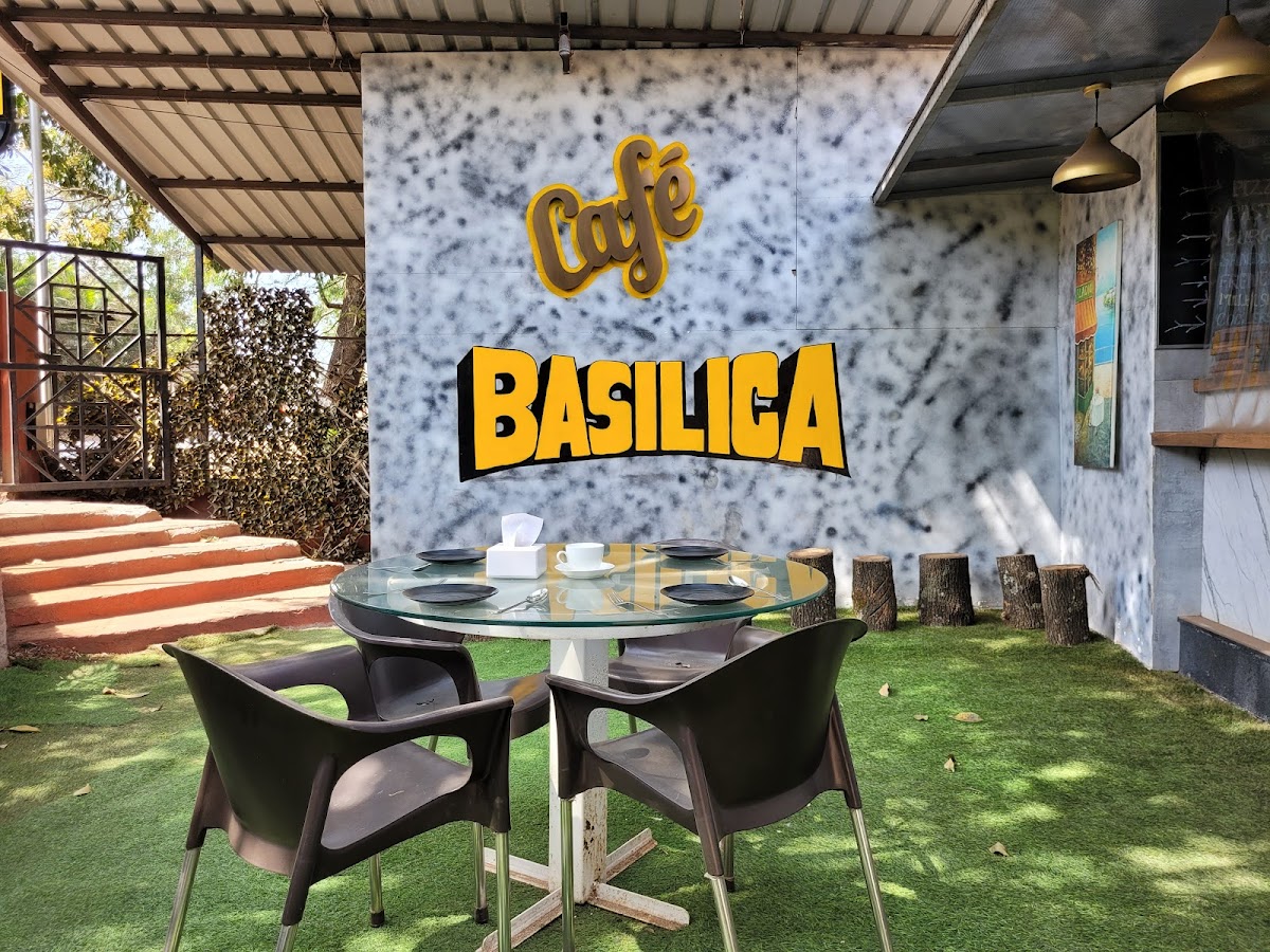 Cafe Basilica - Pure Veg Cafe Panchgani