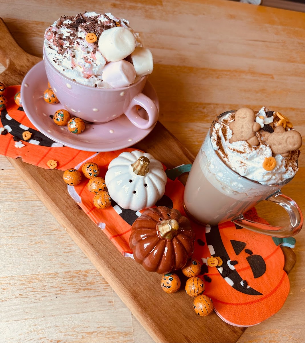 Wendy's Salt & Pepper Pot - 2