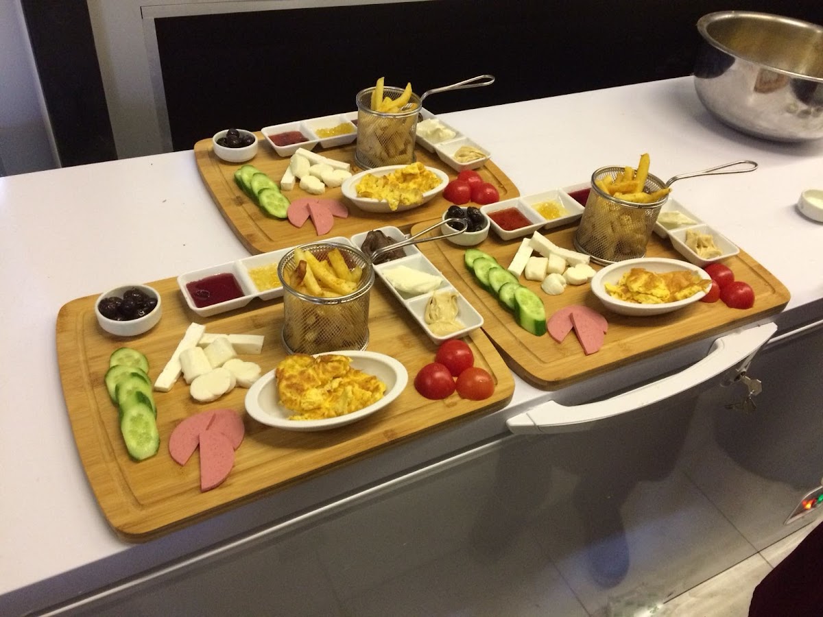 By Kook Cafe Restorand - 9