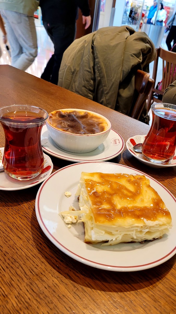 Saray Muhallebicisi - Istinyepark AVM - 4