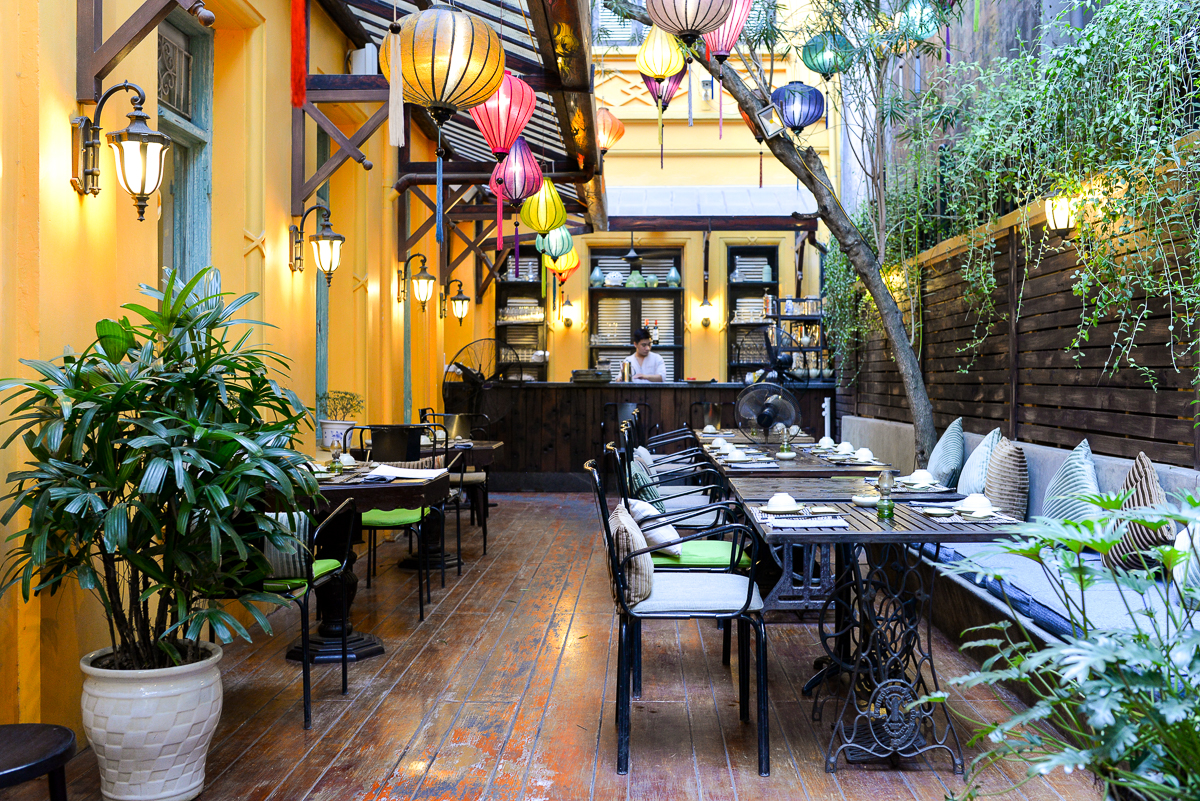 Cafe Transformation Experts - Dine Design.