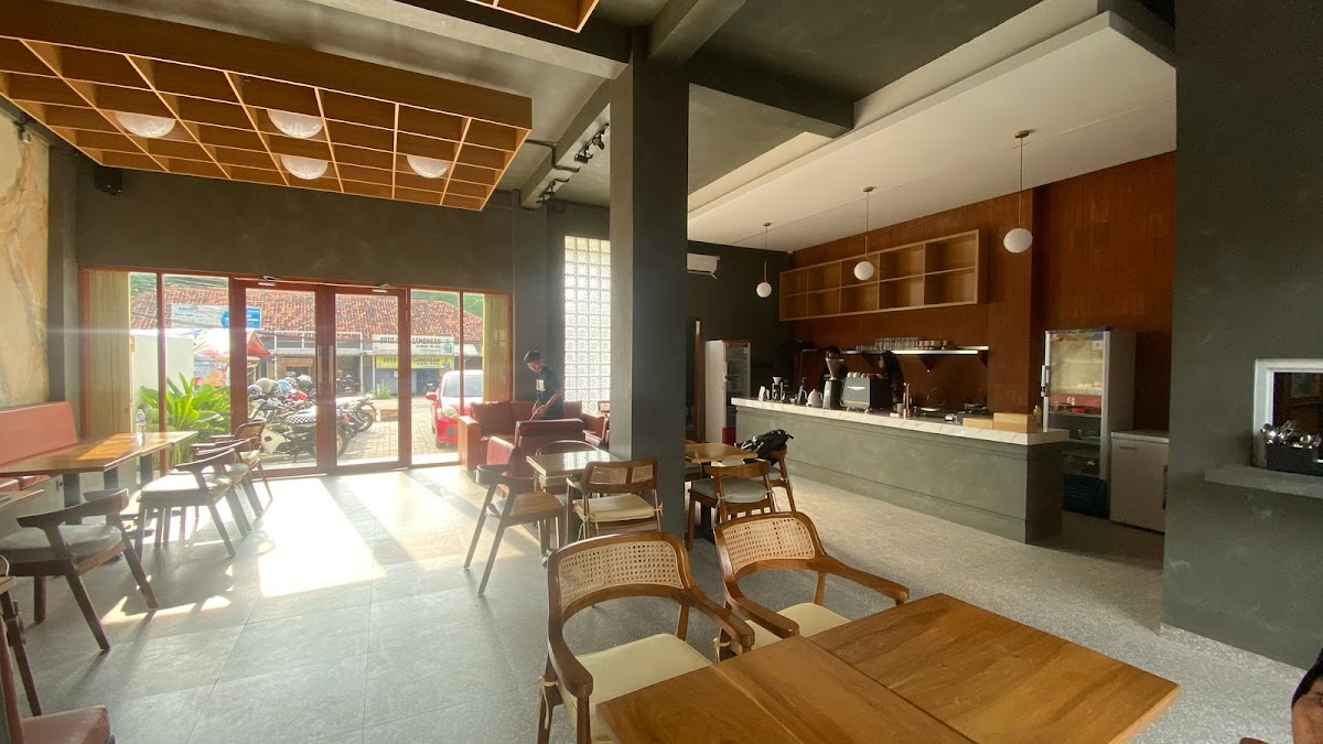 Sixty Coffee & Eatery