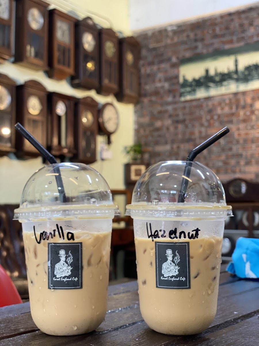 Karat England Cafe - 6