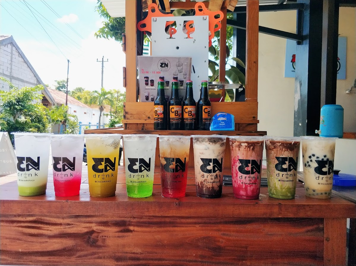 3NA Drink x Wedangan Pak Jon & Playstation (Game Cafe)