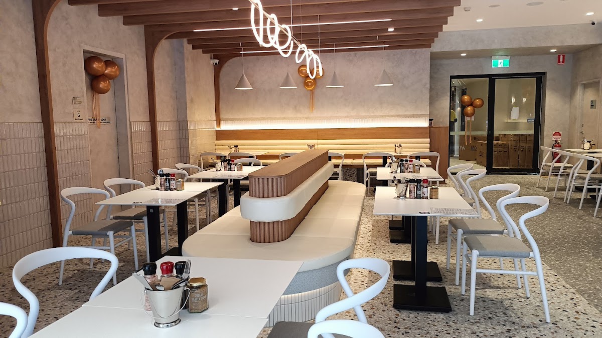 Leaf Cafe & Co Bondi