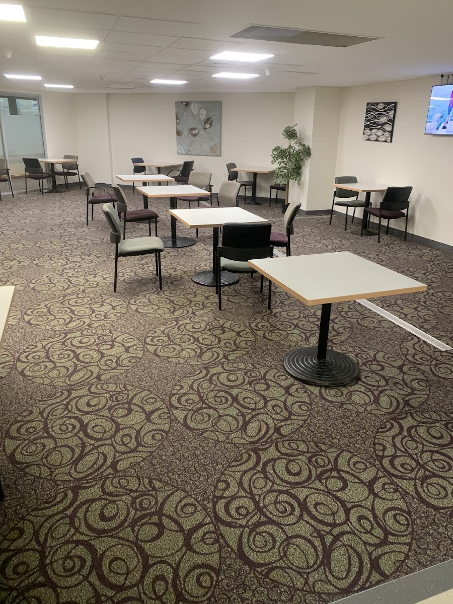 Gown & Glove Restaurant - 3