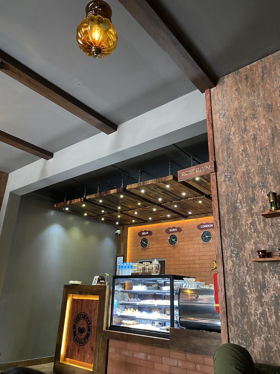 Planet Cafe Manjeri - 3