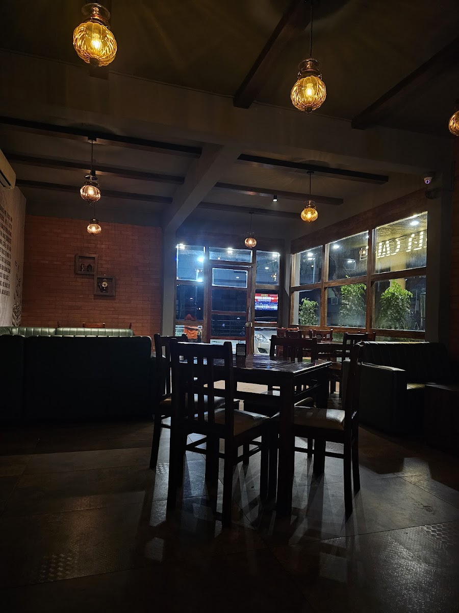 Planet Cafe Manjeri - 4