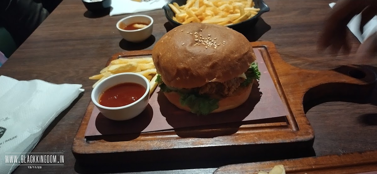 Planet Cafe Manjeri - 8