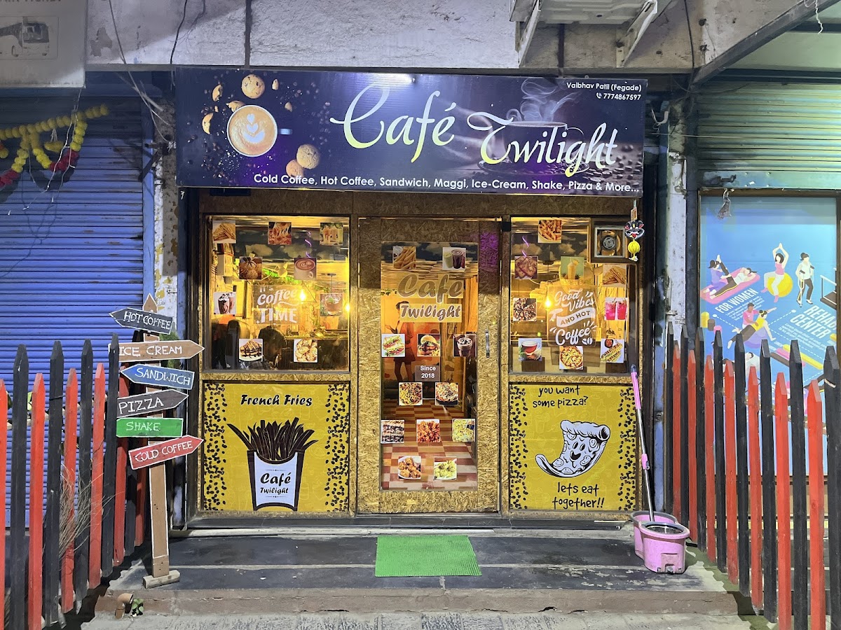 Cafe Twilight