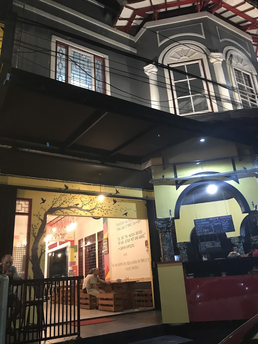 FR '92' Coffee Shop & Cafe