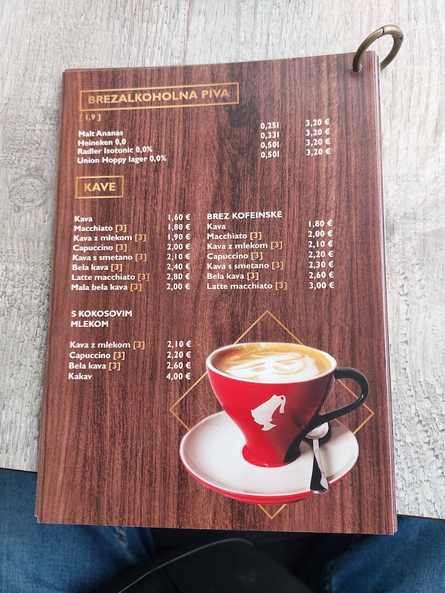 Kavarna korona, Andreja Šmuc s.p. - 5