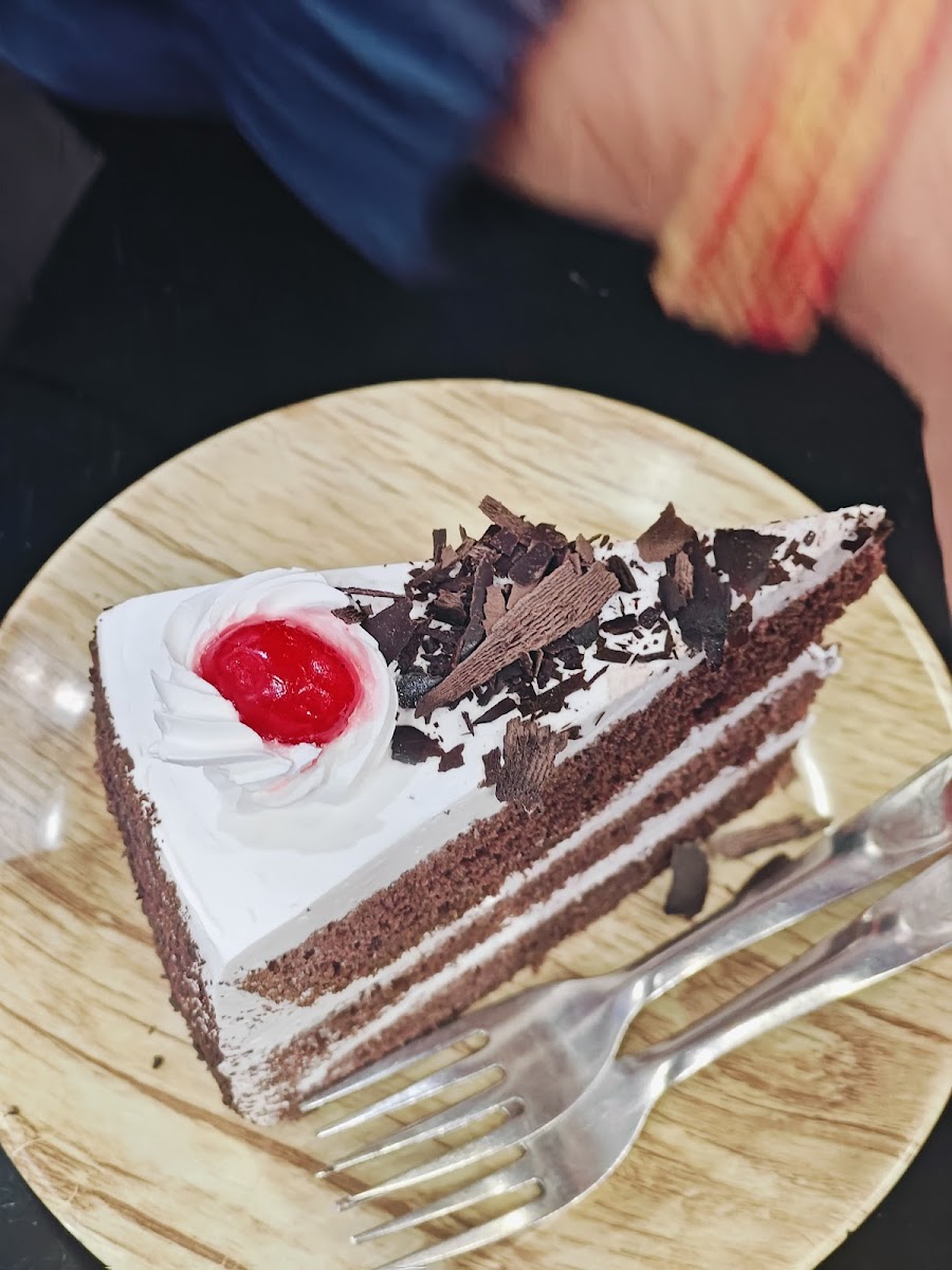 Nice Bakery and Cafe - 3