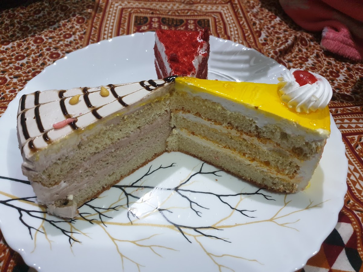 Nice Bakery and Cafe - 7