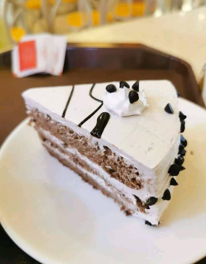 Nice Bakery and Cafe - 8