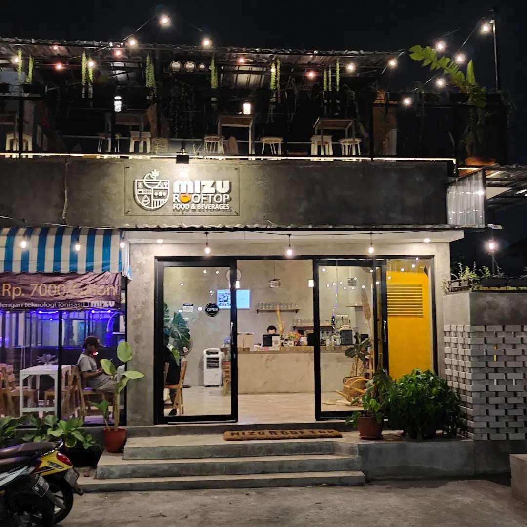 Mizu Rooftop cafe & Water Refill