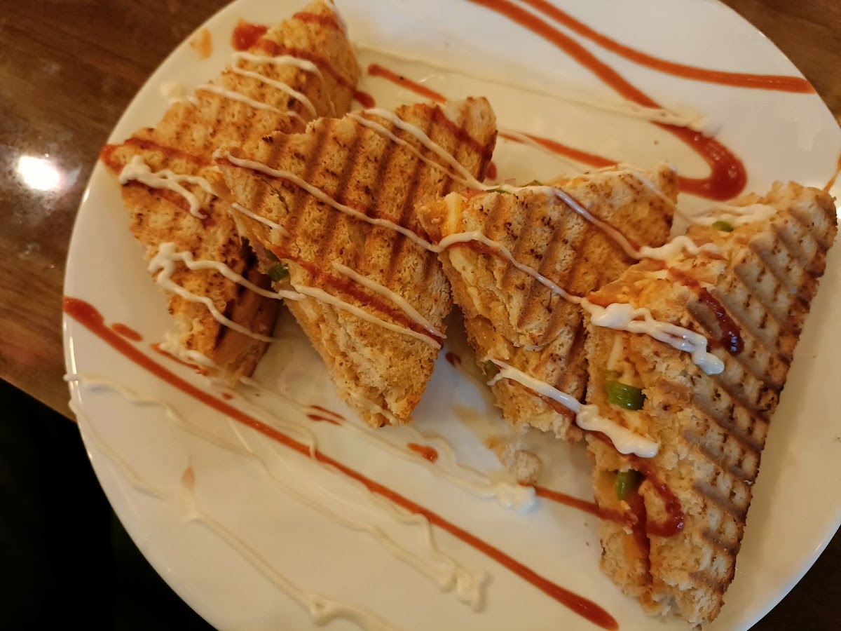 Cherry’s the riverside restro & café - 5