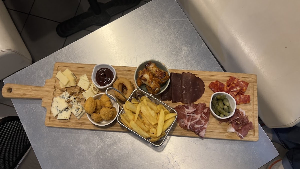 Cafe du Commerce - 4