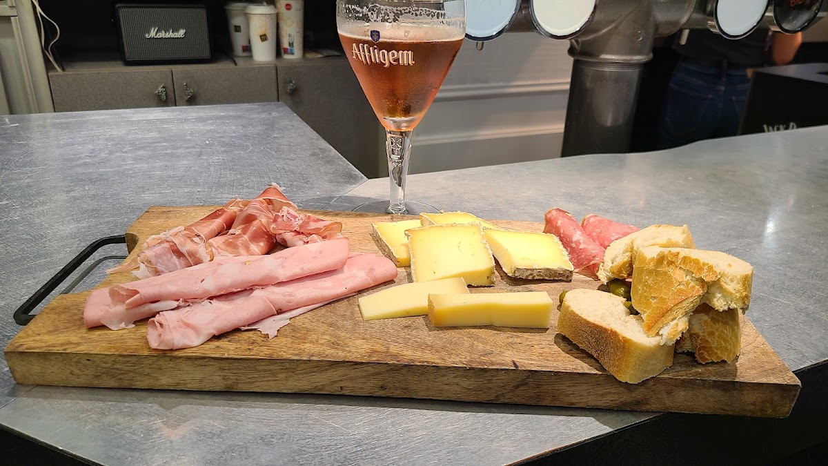 Cafe du Commerce - 6