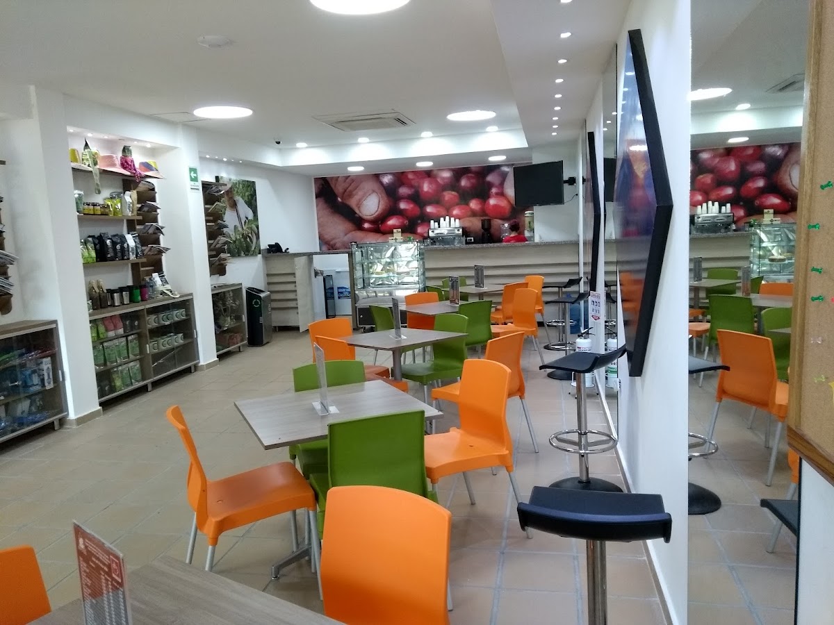 Tienda Universitaria Café del Lago - Matta Caffè - 10