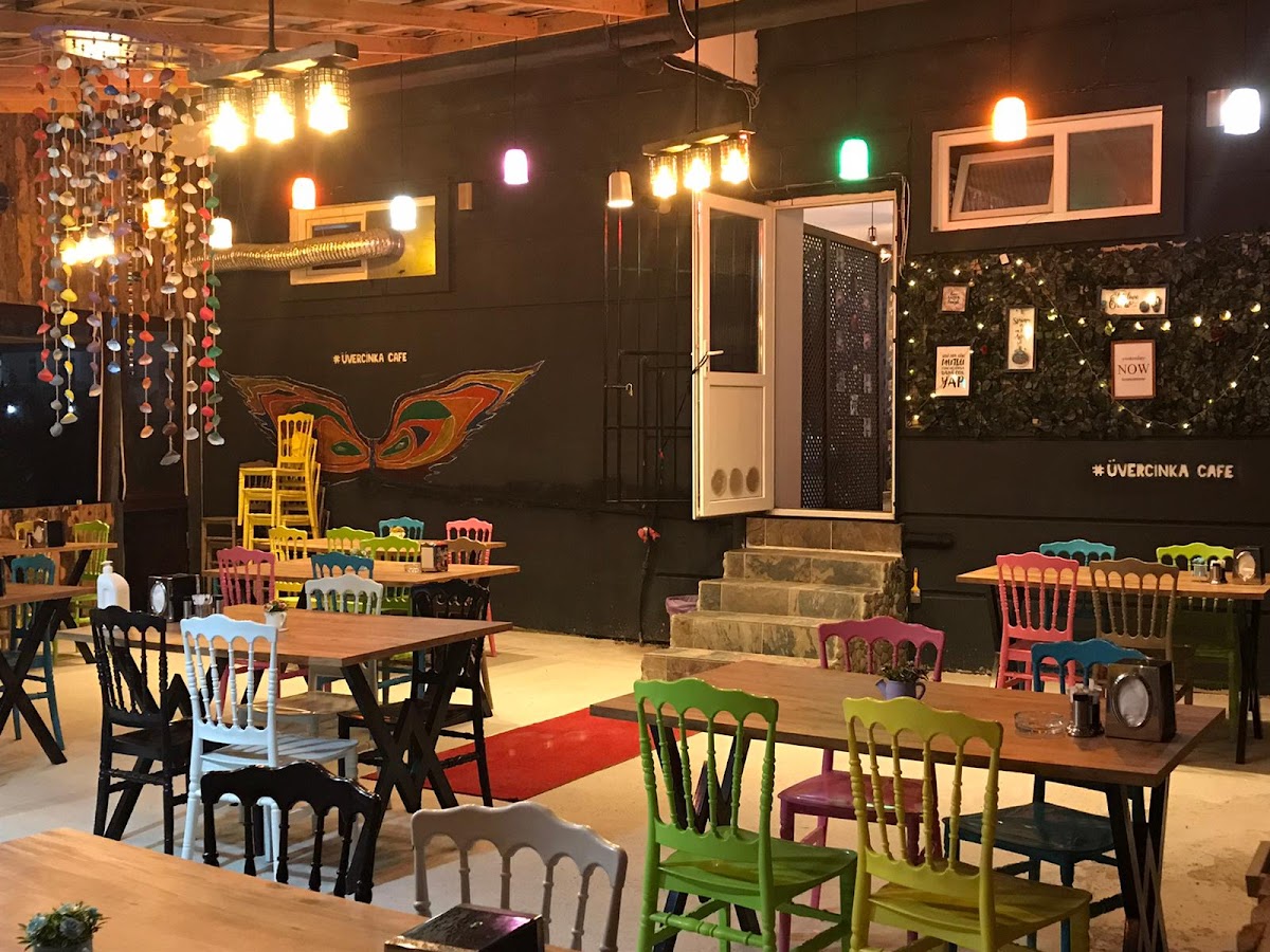 Üvercinka Cafe