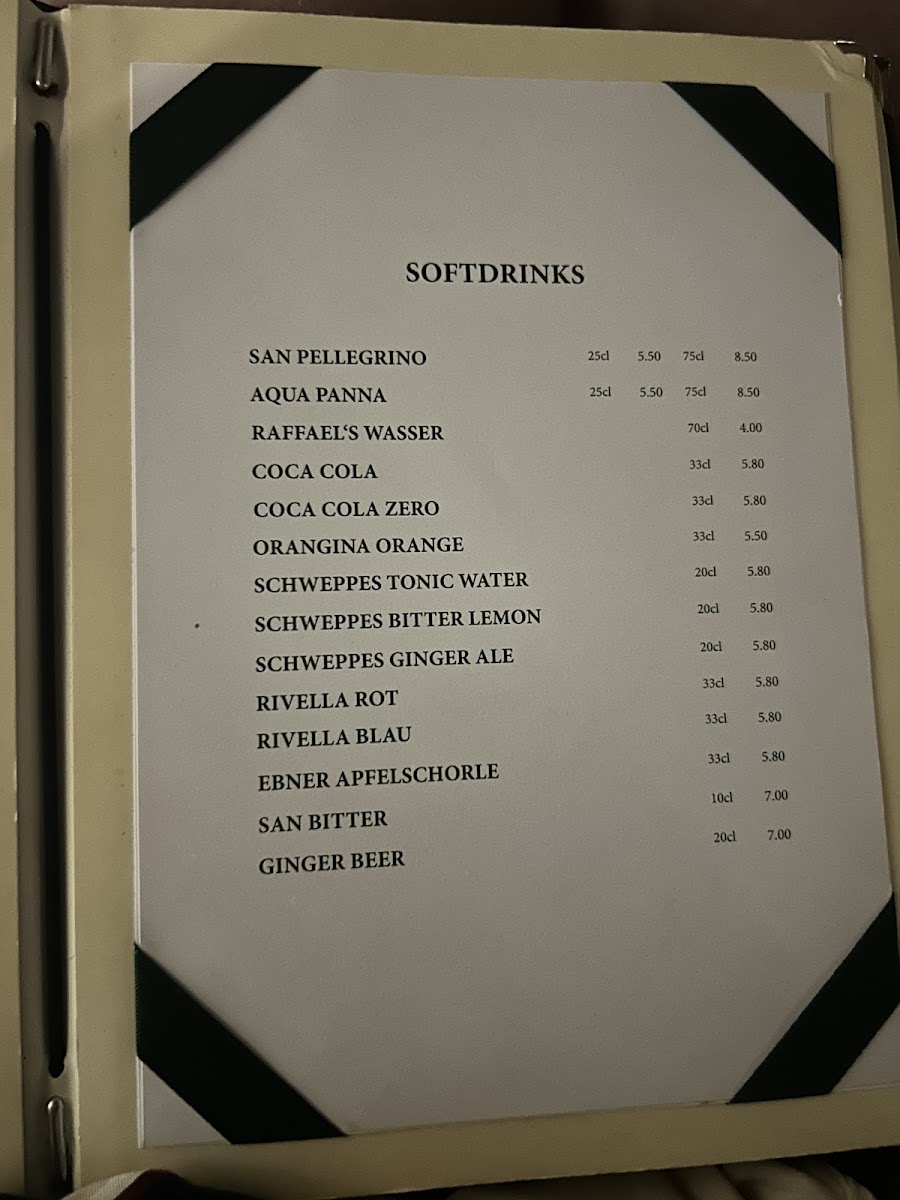 Raffael's Bistro - 10