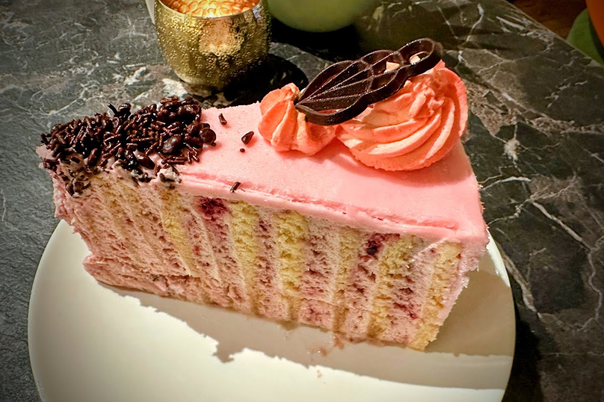 Raffael's Bistro - 7