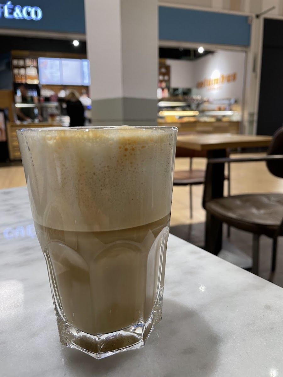 Columbus Cafe & Co - Centre commercial La Valentine - 6