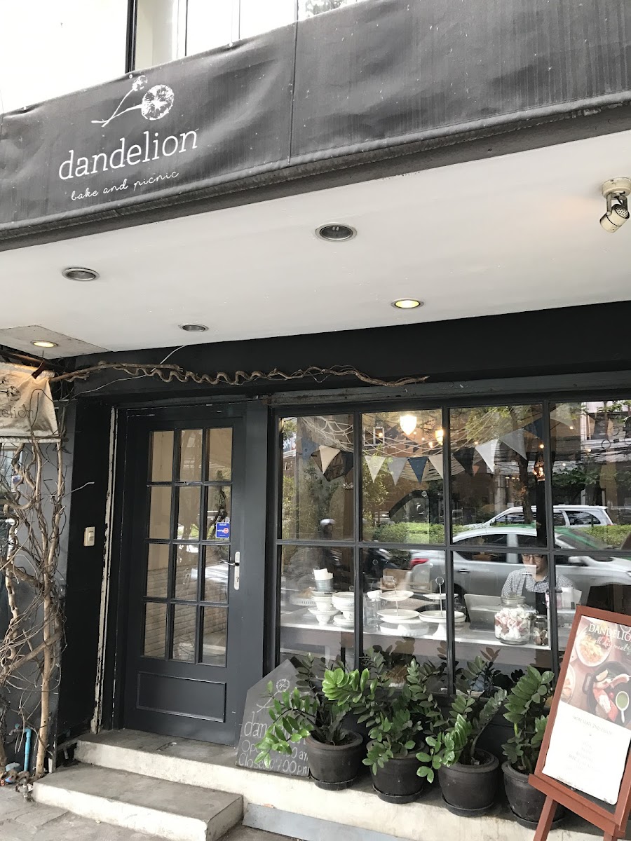 Dandelion Bake Studio