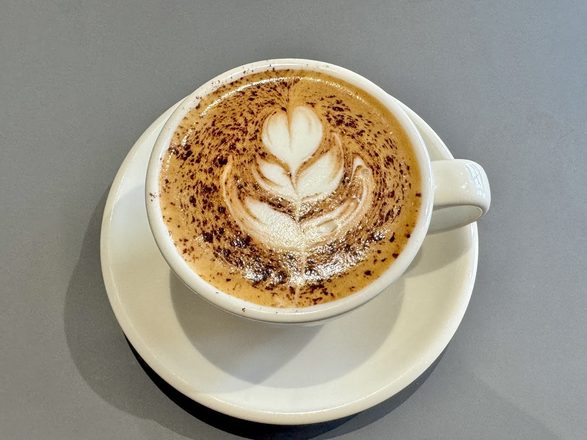 Young Dandy Cafe - 9