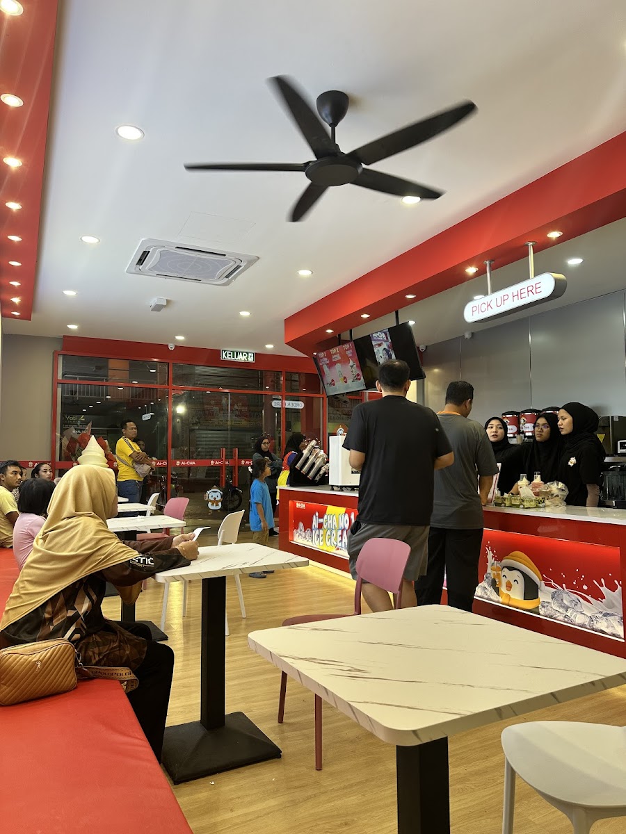 AI-CHA Ice Cream & Tea (Teluk Kemang, Sunggala Gateway) - 9