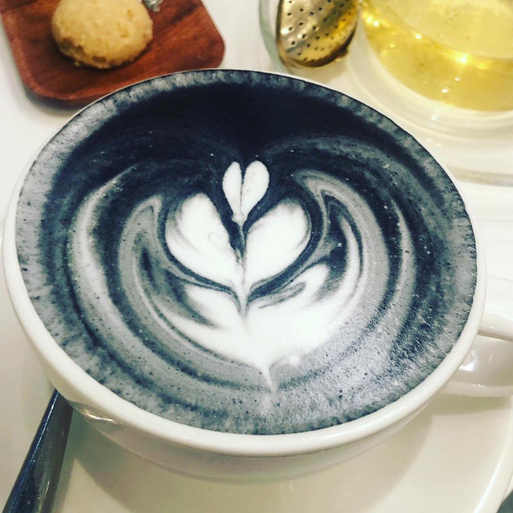 Shaz Confections (Pick-up point - Fikafabriken Cafe) - 7