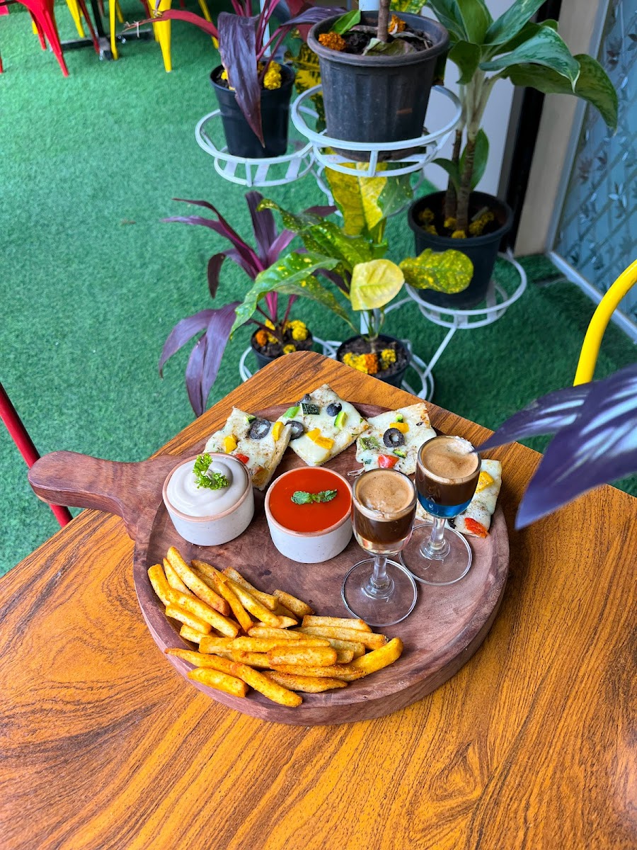 The Aerobar Cafe - 5